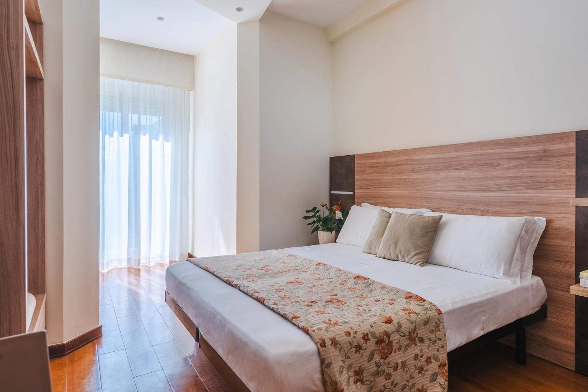 Hotel Rondinella E Viola Римини Экстерьер фото